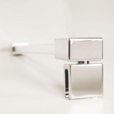 Stabilisator der Eckdusche 100x100 x200 cm (LxB xH), Typ 5005237, 2 Pendeltüren, einseitiges Festteil